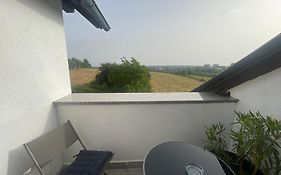 Vila Milka - Balkon - Besplatan Parking - Samostalna Prijava